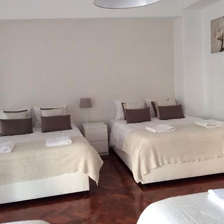 4U Lisbon IV Guesthouse Airport Екстер'єр фото